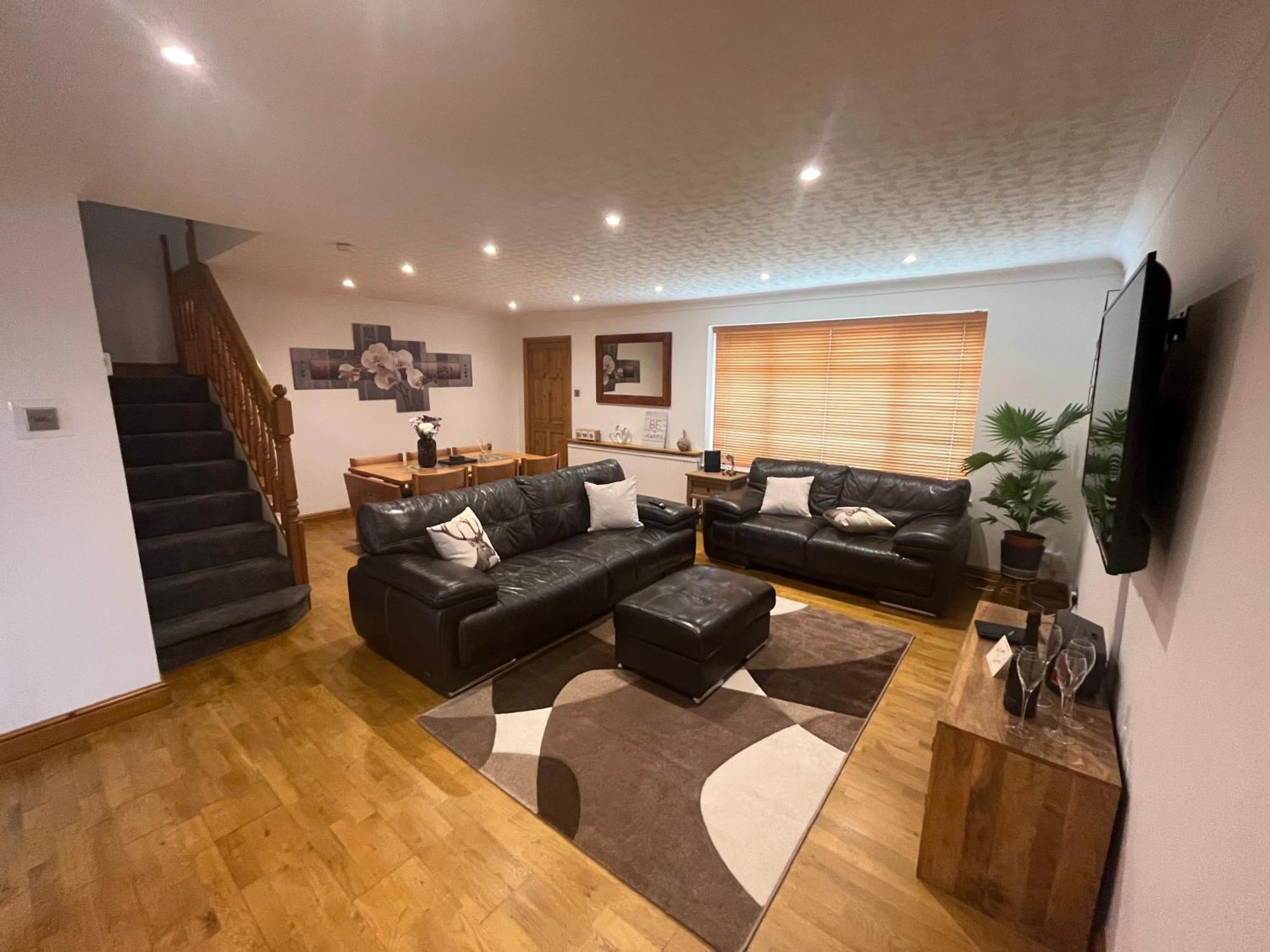Wilford Charm Spacious 3Br Retreat In Nottingham Exterior photo